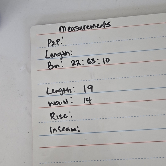 Bebe women's short jeans pencil skirt in size 28 with gold design and belt - Picture 7 of 8